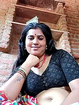 Snapshot of Hot_kamla chatting on 06/09/26, 08:04 Hot kamla online show from 06/09/26, 08:04