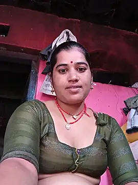 Snapshot of Hot_kamla chatting on 07/01/26, 04:25 Hot kamla online show from 07/01/26, 04:25