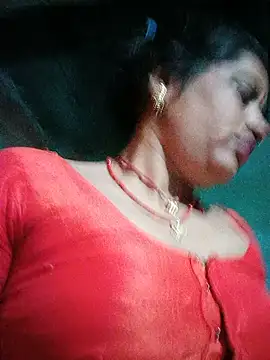 Snapshot of Hot_kamla chatting on 07/03/26, 11:11 Hot kamla online show from 07/03/26, 11:11