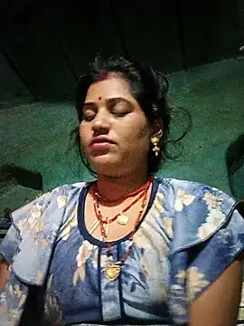 Snapshot of Hot_kamla chatting on 07/23/26, 10:51 Hot kamla online show from 07/23/26, 10:51