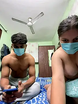 Cute hotzara online show from 11/22/25, 04:33