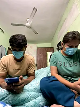 Cute hotzara online show from 11/24/25, 04:34