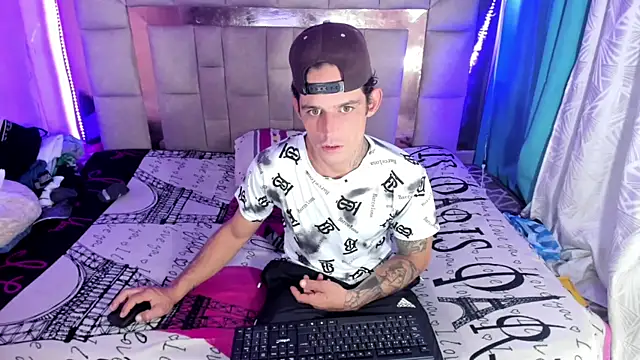 Sexybigjefffx online show from 11/21/25, 10:08