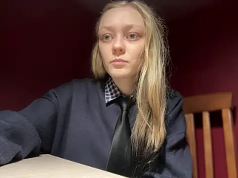 moonlight fiend online show from 12/21/25, 08:16