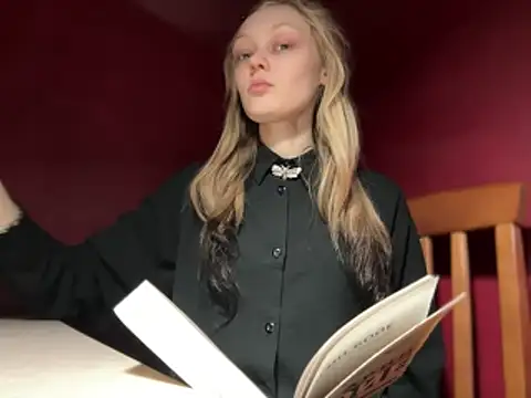 moonlight fiend online show from 12/22/25, 11:18