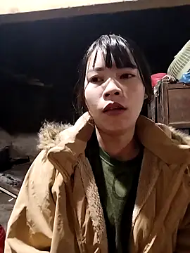 gugu0022 online show from 11/28/25, 11:40