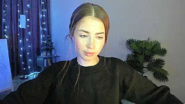 Aurora Glow21 online show from 02/13/26, 12:12