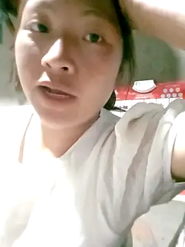 Snapshot of Micky_baby chatting on 04/22/26, 11:12 Micky baby online show from 04/22/26, 11:12