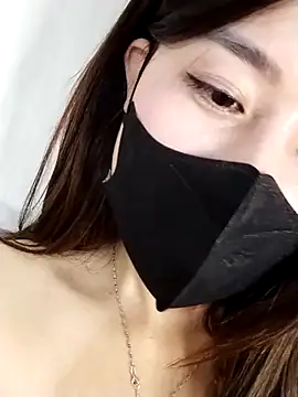 MiCandy-Lovee online show from 11/15/25, 05:49