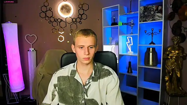 rafael bien online show from 11/24/25, 08:08