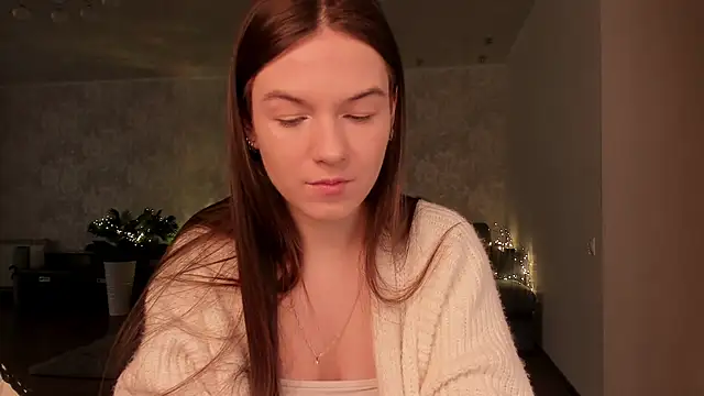 luna lust 212 online show from 04/13/26, 04:29