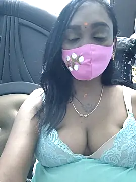 Dharshini98 online show from 03/31/26, 07:25