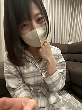 mayumichan13 online show from 04/15/26, 08:20