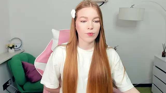 LavetaShiroma online show from 11/30/25, 08:13