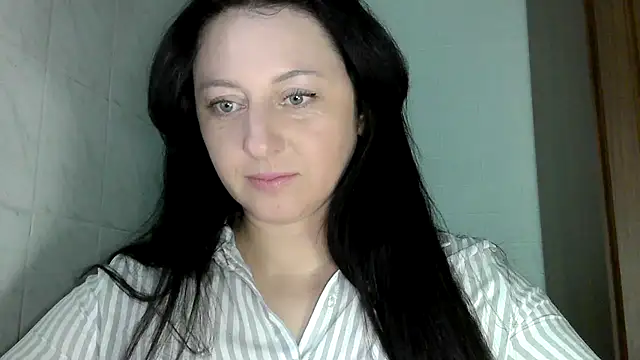 MelinaAx online show from 04/06/26, 08:04