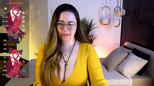 EmmaBloomm online show from 11/22/25, 11:04
