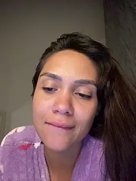 carolsapequinha online show from 06/04/26, 07:36