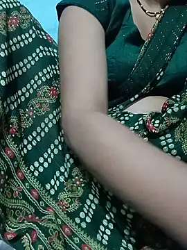 Snapshot of beutiful_hot chatting on 06/19/26, 01:26 beutiful hot online show from 06/19/26, 01:26