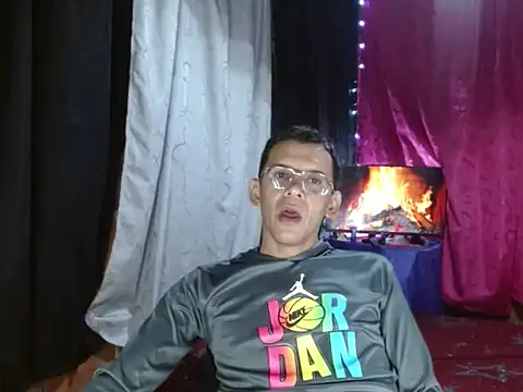 FANTASYBOYS11 online show from 11/22/25, 02:21