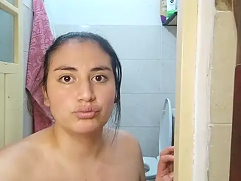 White Queen 1 online show from 12/14/25, 03:01