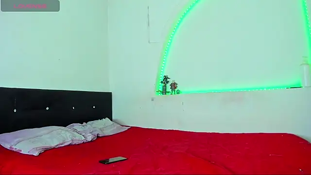 kaiborman00 online show from 03/21/26, 02:49