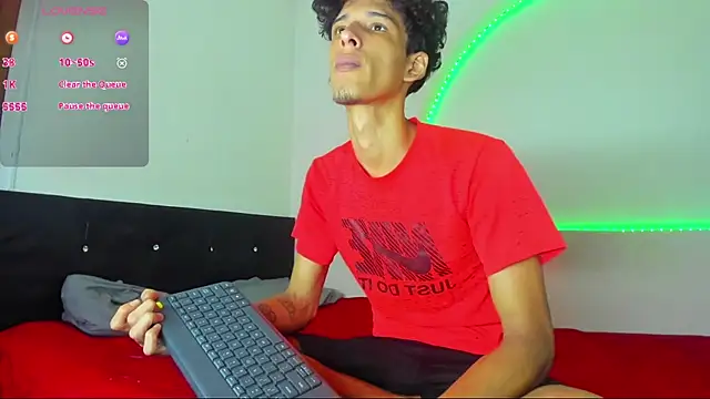 kaiborman00 online show from 04/11/26, 03:00