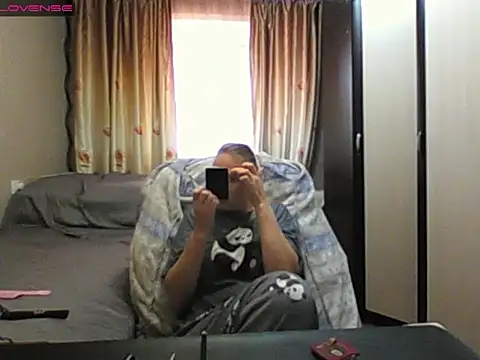 Snapshot of JenniDeep chatting on 06/22/26, 06:21 JenniDeep online show from 06/22/26, 06:21