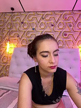 MelanyyJhonson15 online show from 12/13/25, 11:32