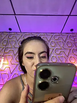 MelanyyJhonson15 online show from 07/17/26, 08:24