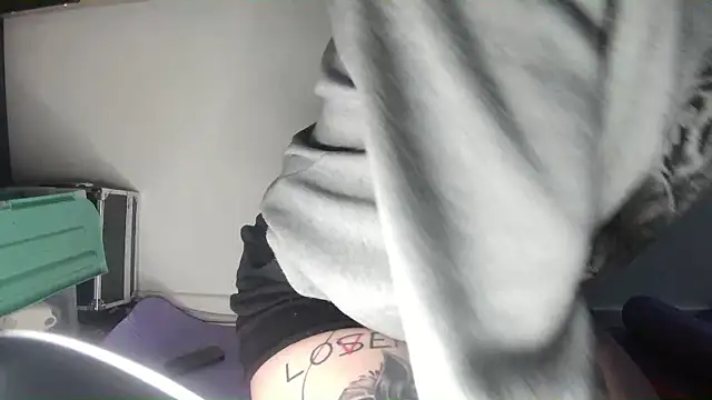 secretcouple 00 online show from 01/13/26, 09:09