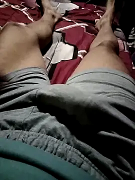 nicolssssssssss online show from 11/19/25, 04:23