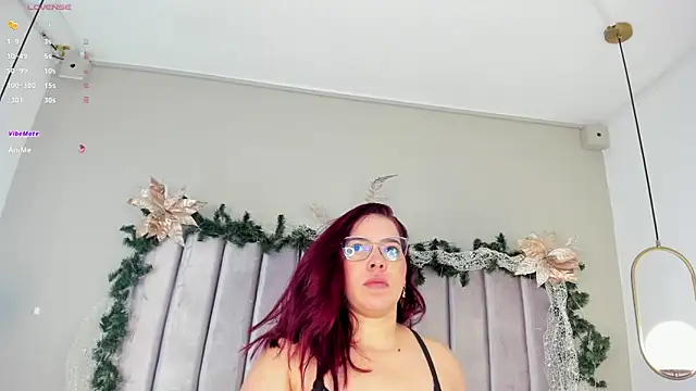 Snapshot of AnnaNoval_10 chatting on 11/30/25, 12:31 AnnaNoval 10 online show from 11/30/25, 12:31