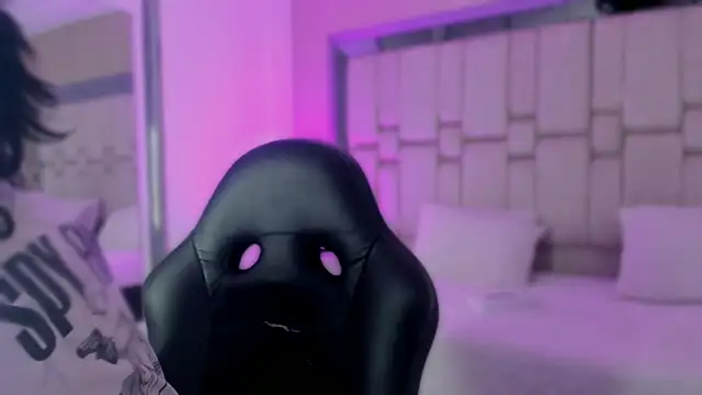 SnakeMuse online show from 01/09/26, 03:53