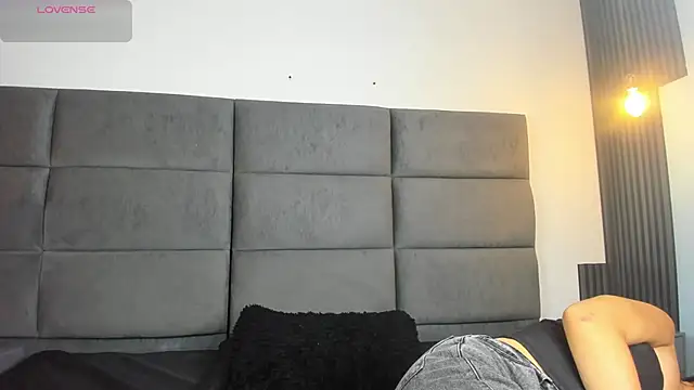 Tefanny hot online show from 12/18/25, 01:39