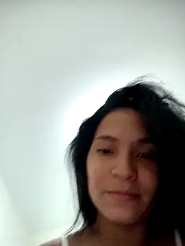 Geeylili online show from 11/13/25, 11:47