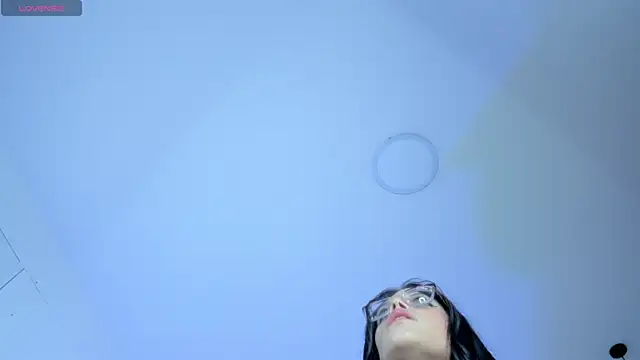 Sasha Wolff online show from 06/03/26, 02:33