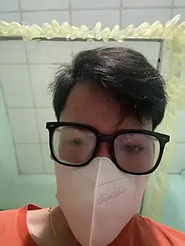 MEFUN- online show from 02/23/26, 04:32