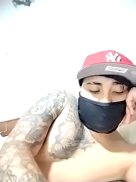 Matiascolageno online show from 11/17/25, 02:28