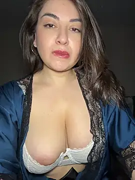 Lovynna online show from 05/03/26, 07:09