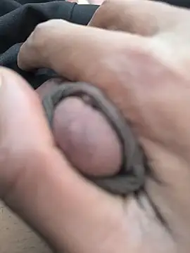 Ritik143jhil online show from 12/01/25, 11:26