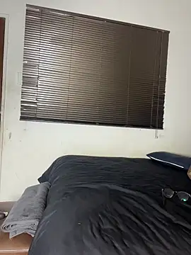 Snapshot of Boytoy_BigD chatting on 02/21/26, 04:19 Boytoy BigD online show from 02/21/26, 04:19