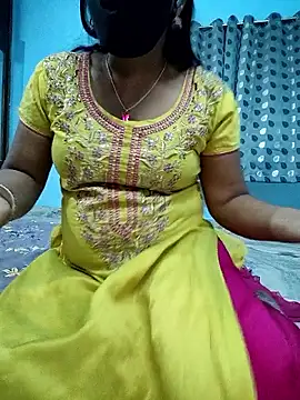 mahalaxmi teluguammai online show from 12/23/25, 09:29