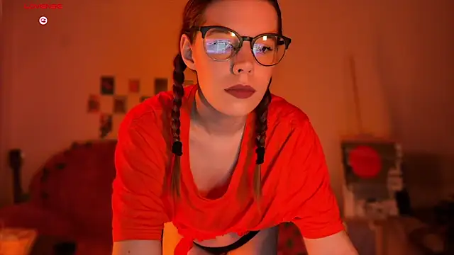 Margie Dorene online show from 11/28/25, 09:17