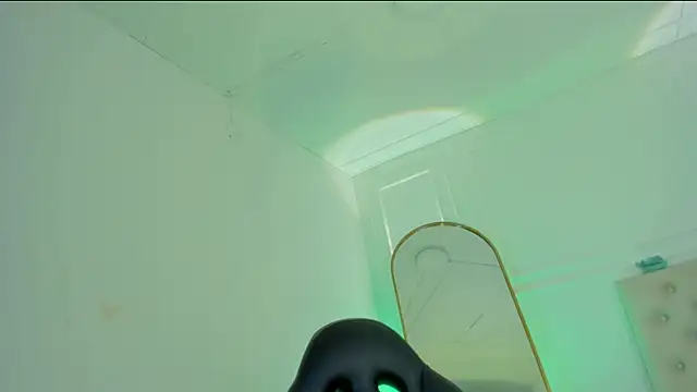 nicolvibes 212 online show from 02/28/26, 08:43