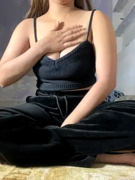 Mehboob Khan11 online show from 12/18/25, 01:44