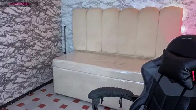 Evy Luxx v online show from 02/13/26, 03:24