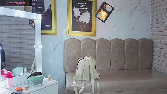 Evy Luxx v online show from 02/27/26, 08:20