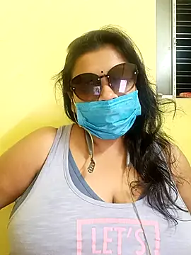 Snapshot of College_Girl_420 chatting on 11/15/25, 06:48 College Girl 420 online show from 11/15/25, 06:48