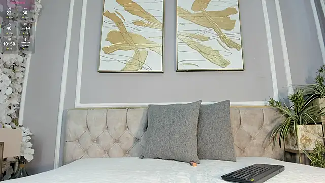 Gia ricci  online show from 01/11/26, 02:00