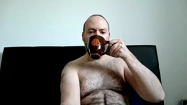 Snapshot of sbeast69 chatting on 03/01/26, 02:52 sbeast69 online show from 03/01/26, 02:52